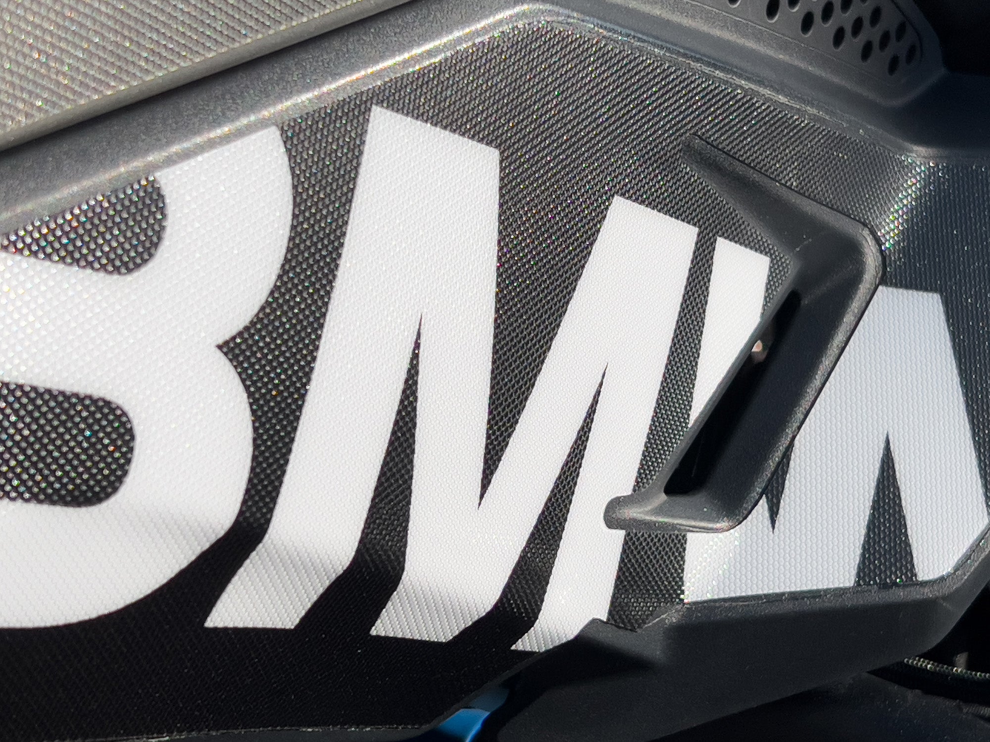 BMW Logo Iron-on Sticker (heat transfer) – Customeazy